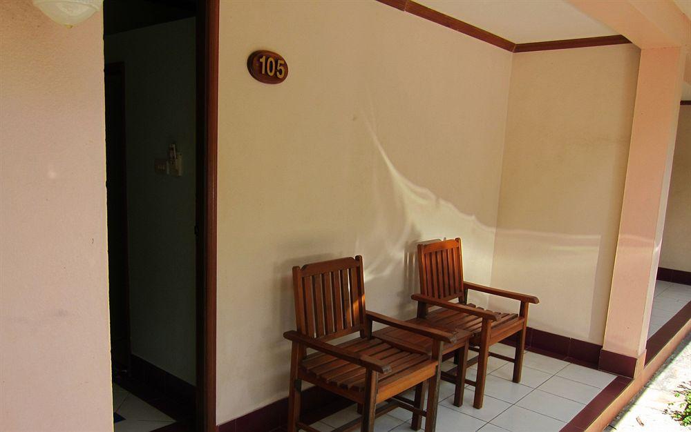 Oasis Resort Krabi town Esterno foto