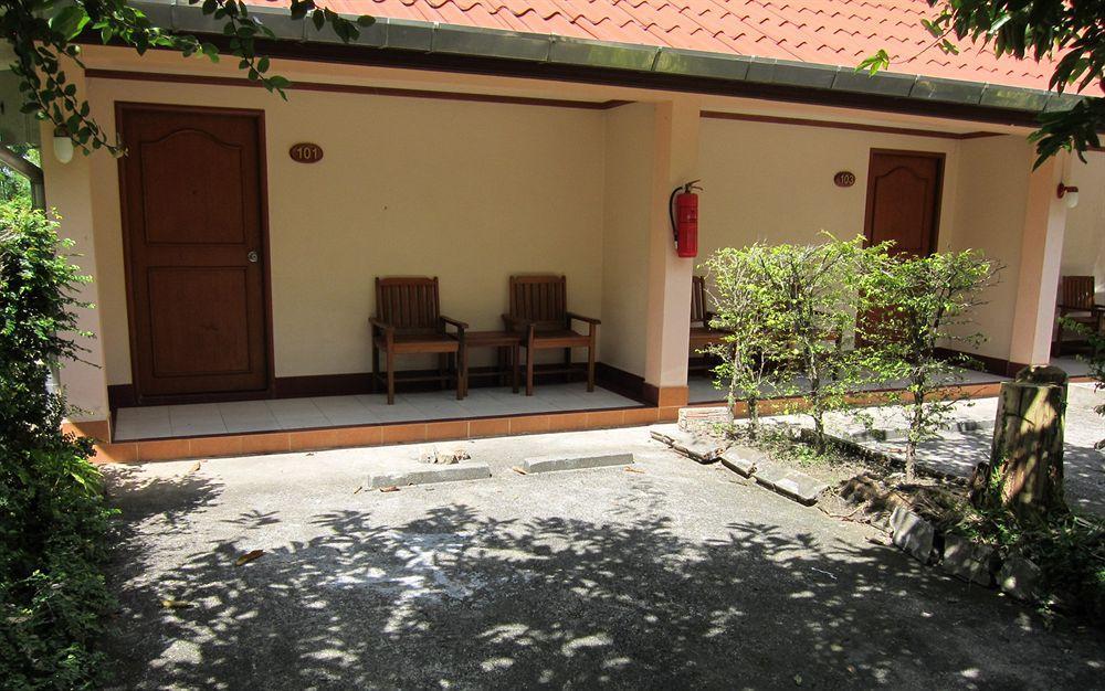 Oasis Resort Krabi town Esterno foto